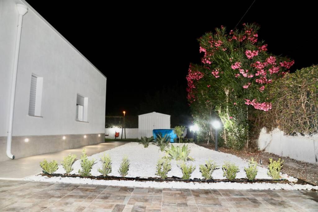 Villa Mare Blue Sr Nuovissima Villa 150M Dal Mare Adatta A Bambini Terrauzza Εξωτερικό φωτογραφία
